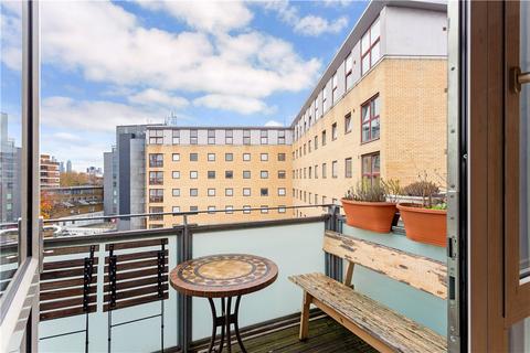 2 bedroom flat for sale, Sharpley Court, 8A Pocock Street, London, SE1