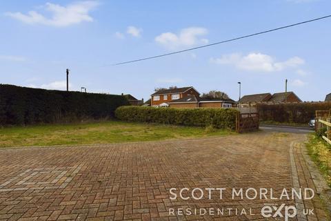 3 bedroom detached bungalow for sale, Old Kempshott Lane, Basingstoke RG22