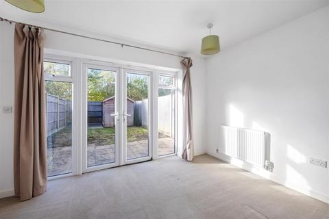 2 bedroom house for sale, Carter Drive, Broadbridge Heath RH12