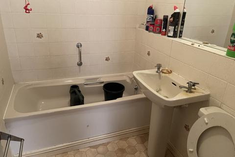 1 bedroom retirement property for sale, Woodcock Hill, Harrow, HA3