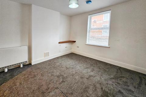 1 bedroom flat to rent, Montague Street, Northants NN10