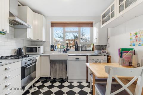 139 Lordship Road, London, N16 5HF