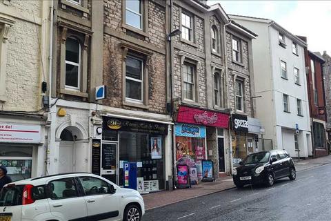 1 bedroom in a house share to rent, Market Street, Torquay