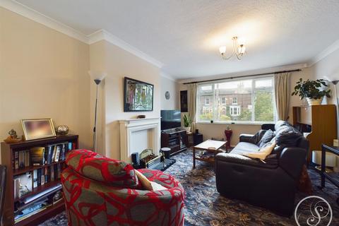 4 bedroom semi-detached house for sale, Valley Terrace, Leeds