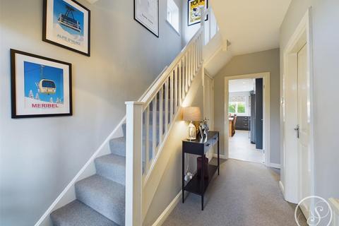 4 bedroom semi-detached house for sale, Primley Park Walk, Leeds