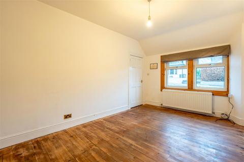 63 Angus Road, Scone, Perth, PH2 6RB