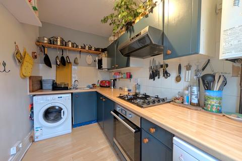 1 bedroom flat to rent, High Street, Totnes