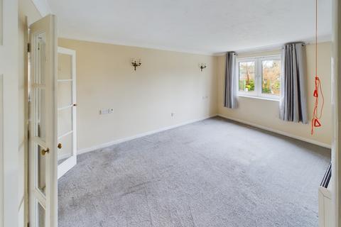 1 bedroom retirement property for sale, Farnham Close, London N20