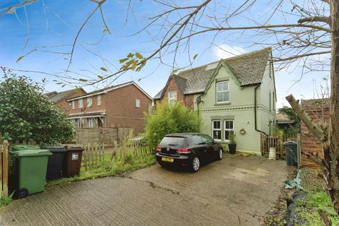 3 bedroom semi-detached house for sale, Friday Street, Eastbourne BN23