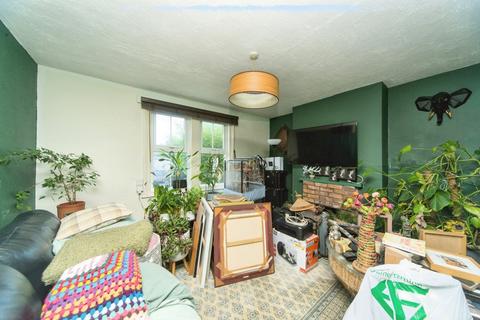 2 bedroom property for sale, Friday Street, Eastbourne BN23