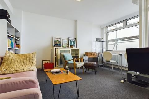 2 bedroom apartment to rent, Furze Hill Court, Furze Hill, Hove, BN3