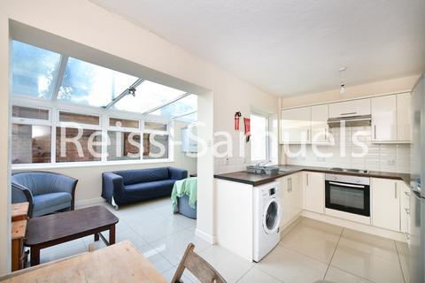 5 bedroom townhouse to rent, Barnfield Place, Canary Wharf,London E14