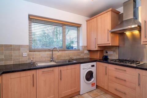 2 bedroom apartment for sale, Ballards Lane, London, N3