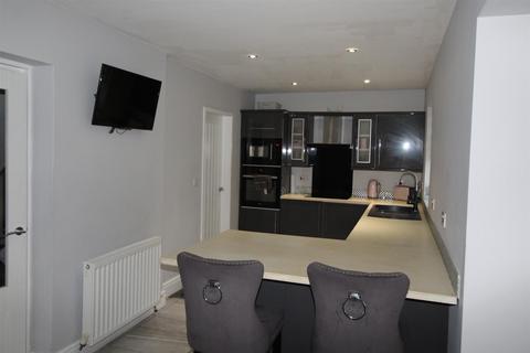 3 bedroom end of terrace house for sale, Green Lane, Ashington