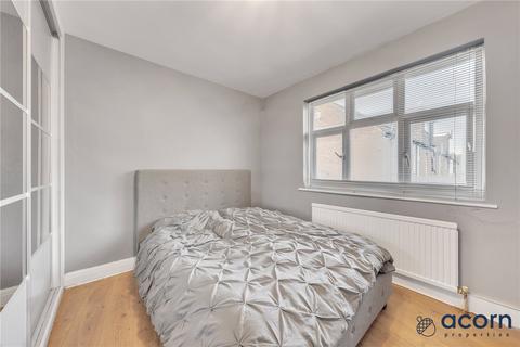 3 bedroom maisonette for sale, Penn Court, Annesley Avenue NW9