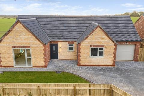 3 bedroom bungalow for sale, The Wolds, Waddingham, Lincolnshire, DN21