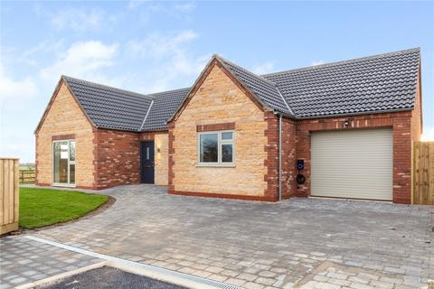 3 bedroom bungalow for sale, The Wolds, Waddingham, Lincolnshire, DN21