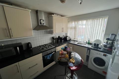 3 bedroom terraced house for sale, 3 Pensilva Way, Hillfields, Coventry, West Midlands CV1 5FH