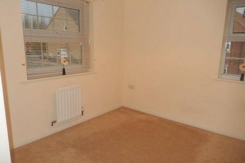 2 bedroom terraced house to rent, James Drive, Calverton, NG14