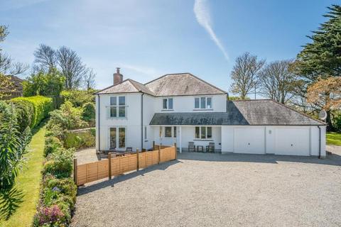 4 bedroom detached house for sale, Chymbloth Way, Coverack TR12