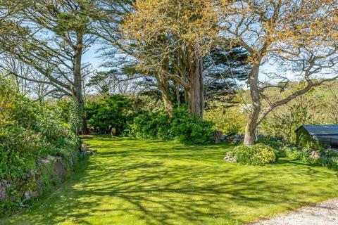 4 bedroom detached house for sale, Chymbloth Way, Coverack TR12