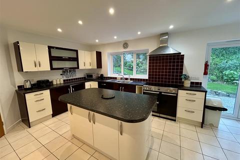 undefined, Chymbloth Way, Coverack TR12