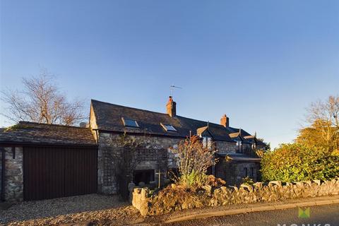 4 bedroom detached house for sale, Glyn Road, Selattyn, Oswestry