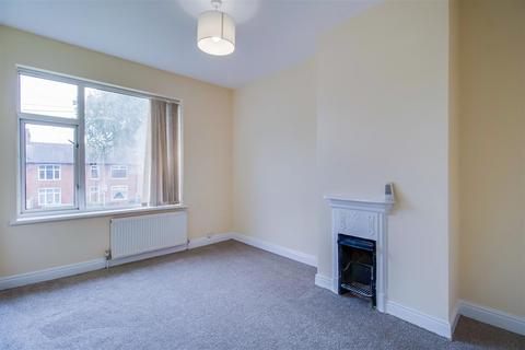 14 Darnley Avenue, Wakefield, WF2 9QJ