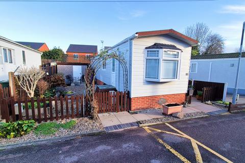 1 bedroom park home for sale, Berkeley Close, Leicester LE12