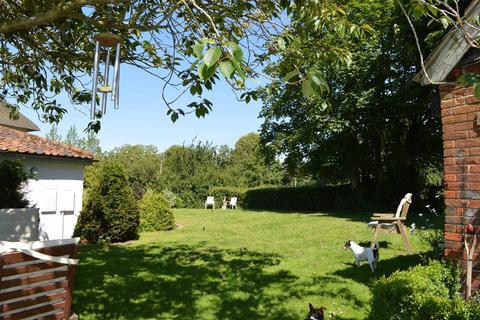 4 bedroom cottage for sale, Church Road, Leiston IP16