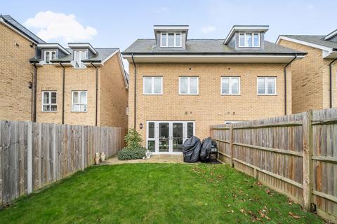 17 Harris Close, Orpington, BR5 2FL