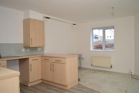 2 bedroom flat to rent, Alder Grove, Ingol, Preston