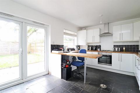 3 bedroom end of terrace house for sale, Brentwood Avenue, Timperley