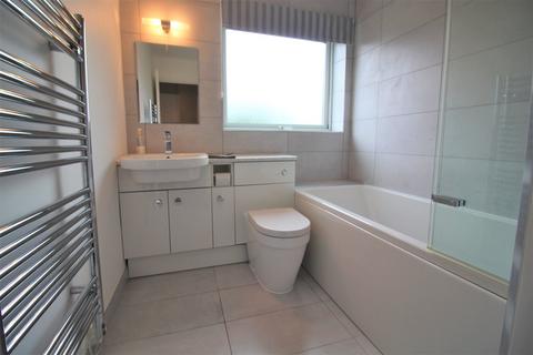 2 bedroom flat to rent, Northcotts, Hatfield, AL9