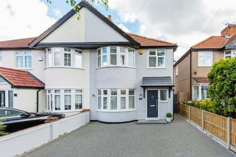 3 bedroom semi-detached house for sale, Pinewood Avenue, Sidcup, DA15