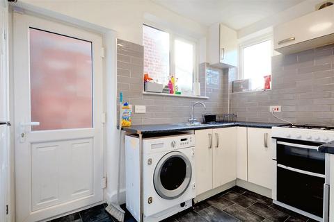 3 bedroom detached house for sale, Marlborough Road, Beeston, Nottingham