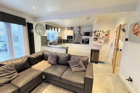 3 bedroom townhouse for sale, Edge Lane Drive, Old Swan, Liverpool