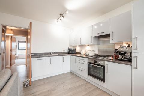 Flat 8, 22 Anderson Place, Edinburgh, EH6 5FR