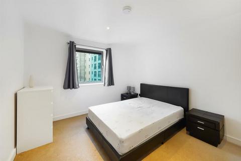 1 bedroom flat for sale, 14 Western Gateway, London, E16 1BJ