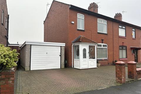 3 bedroom end of terrace house for sale, Denton Lane, Chadderton, Oldham, OL9