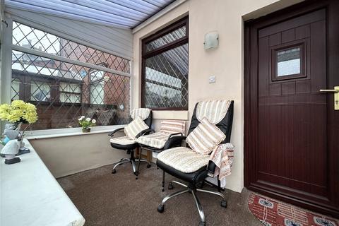 148 Denton Lane, Chadderton, Oldham, OL9 8PS
