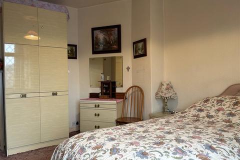 148 Denton Lane, Chadderton, Oldham, OL9 8PS