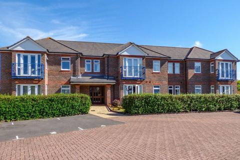 1 bedroom flat for sale, St Leonards Avenue, Hayling Island