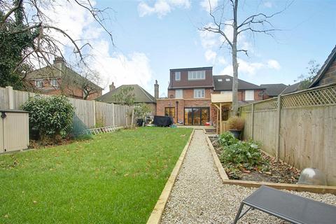 4 bedroom semi-detached house to rent, Queens Road, Berkhamsted