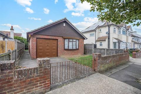 3 bedroom detached bungalow for sale, Albany Drive, Herne Bay