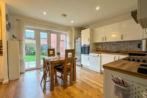 3 bedroom semi-detached house for sale, Wheatear Road, Yatton, Somerset, BS49