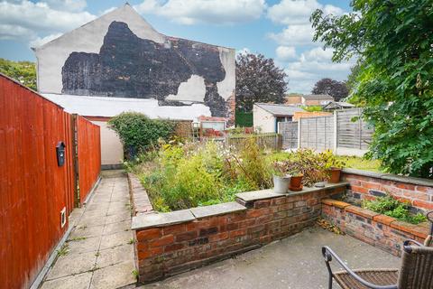 127 Standon Road, Sheffield, S9 1PE
