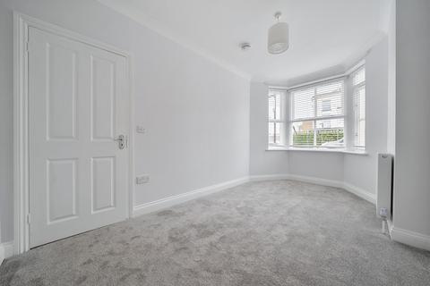 1 bedroom flat for sale, 5 West Street, Bognor Regis, PO21