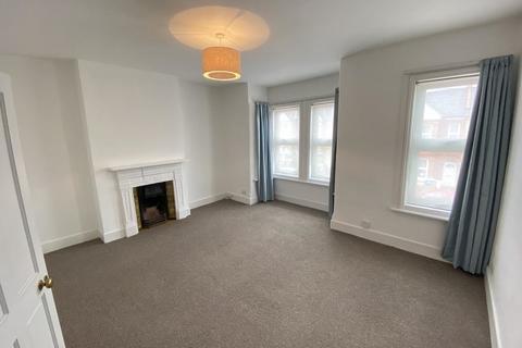 1 bedroom flat to rent, Camrose Street London SE2