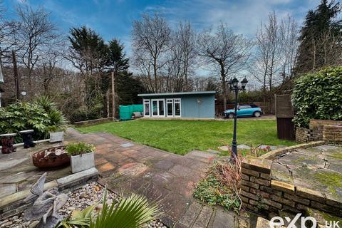 68 Beechwood Drive, Meopham, Gravesend, DA13 0TX